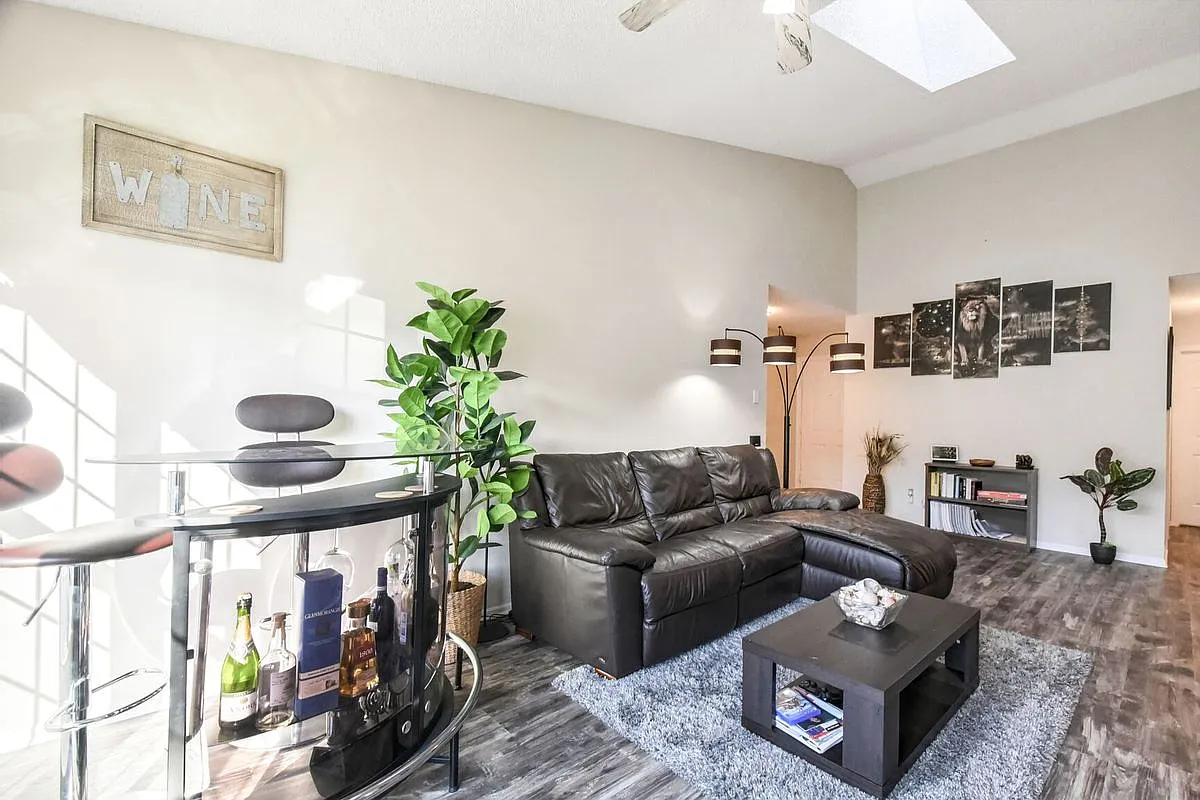 Building Photo - 1107 Huntmaster Ter NE #301