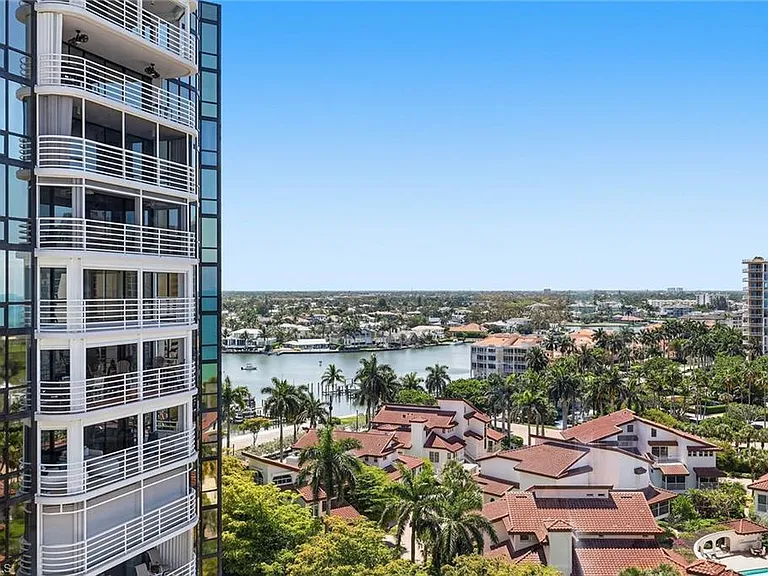 4751 Gulf Shore Blvd N #1408 — Photo 9