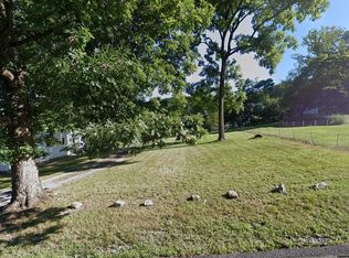 367 Mary Gray Ln, Staunton, VA 24401