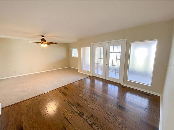 3rd image of 1610 N Dalary Point