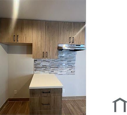 1st image of 13425 Vanowen St APT 1