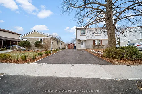 8 Coltman Cres Photo 1