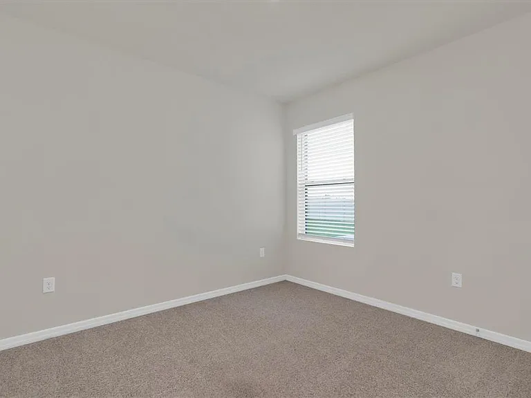 17070 Oval Rum Dr — Photo 25