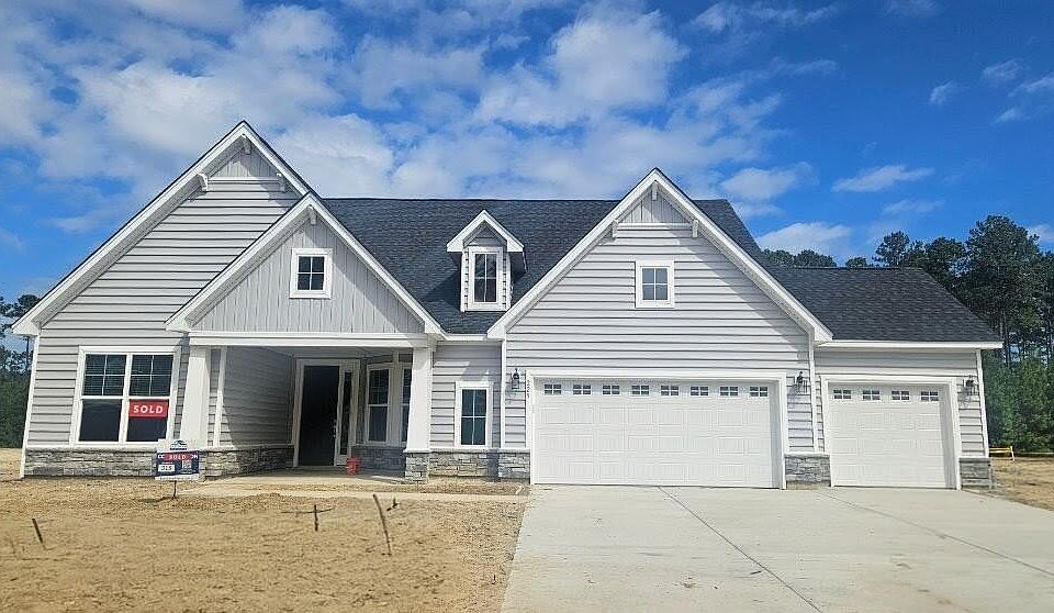 1st image of 229 Huguenot Trl