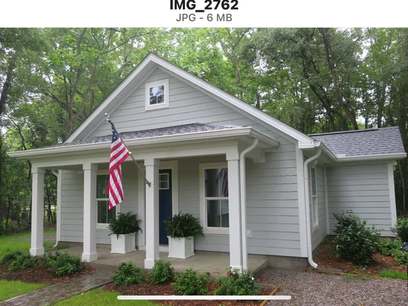 1932 Gilbert St, Georgetown, SC 29440
