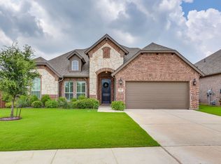 131 Hawks Ridge Trl, Burleson, TX 76028
