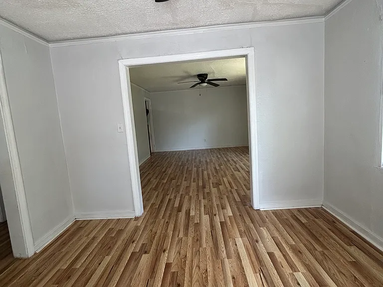 775 Launcelot Rd — Photo 3