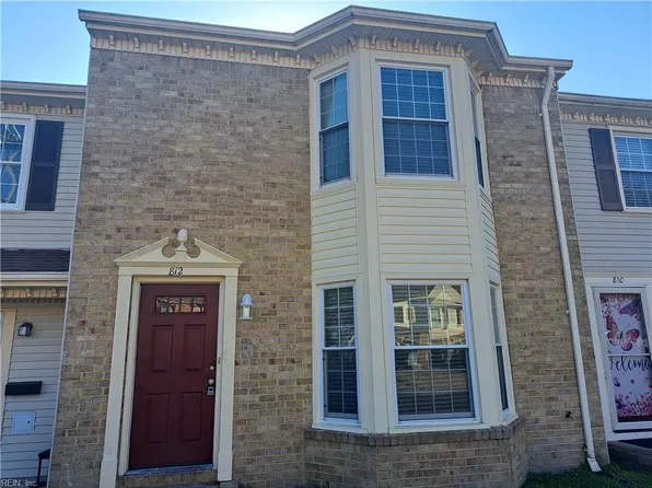 812 Liberal Arts Ct, Virginia Beach, VA 23462
