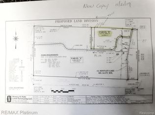 Bentley Lake Rd, Pinckney, MI 48169