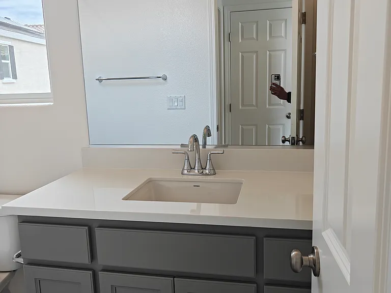 3171 Ives Ln — Photo 2