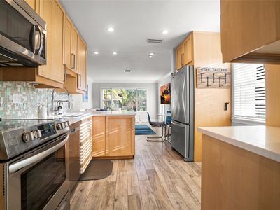 1611 Mayo St, Hollywood, FL, 33020