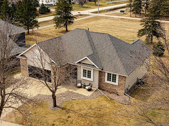 2nd image of 2945 Stonegate Ct SW