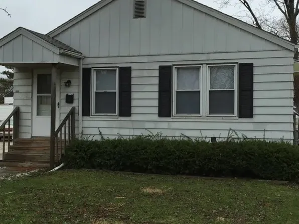2418 N Gale Ave, Peoria, IL 61604