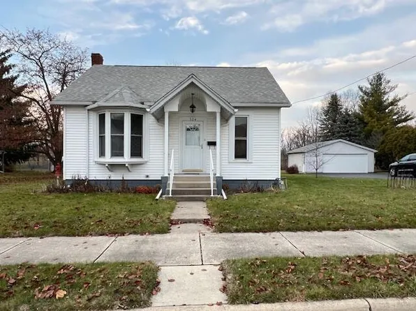 504 North St, Wapakoneta, OH 45895