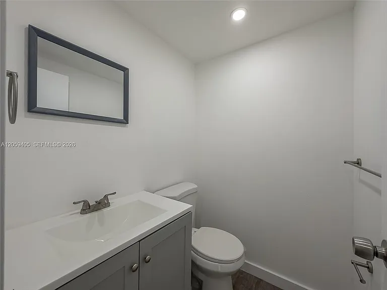 17570 Atlantic Blvd #210 — Photo 21