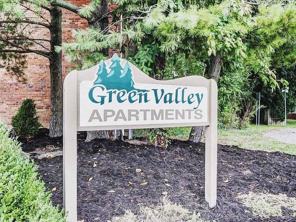 315 Green Valley Dr #64