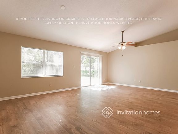 4th image of 11124 Fountain Lake Blvd