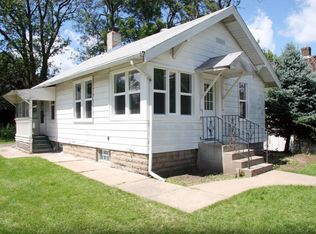 1331 Searle St, Saint Paul, MN 55130
