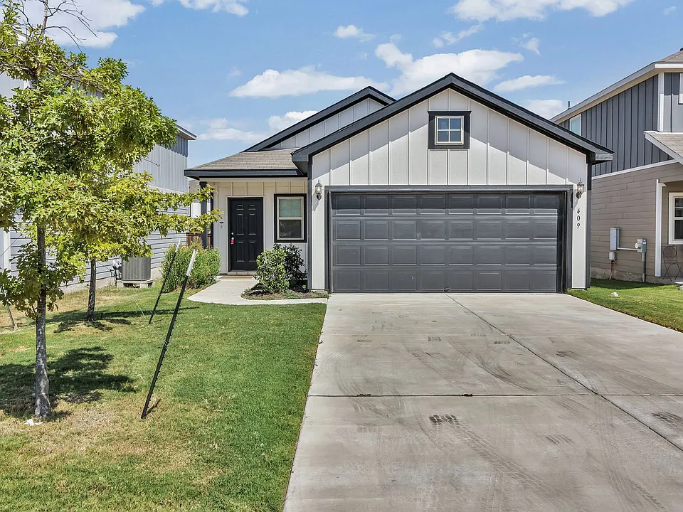 409 Stone Water Ln