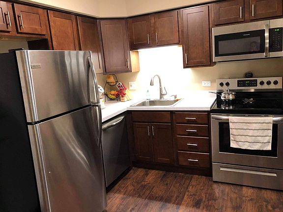 5th image of 214 S Pine Ave APT 102