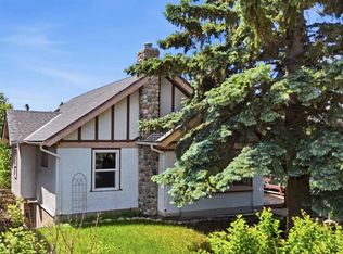 2713 N 9th Ave SE, Calgary, AB T2A 0B6