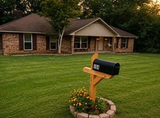 104 Ratliff Dr, Tylertown, MS 39667