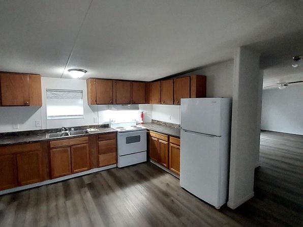 14 Live Oak Ln