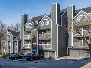 28A Triumph Ct #28A, East Rutherford, NJ 07073