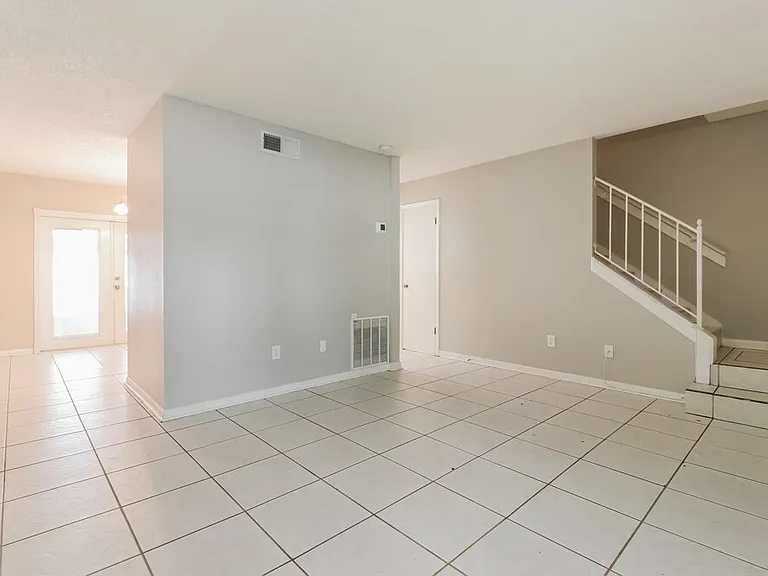 7640 Woodbridge Blvd — Photo 7