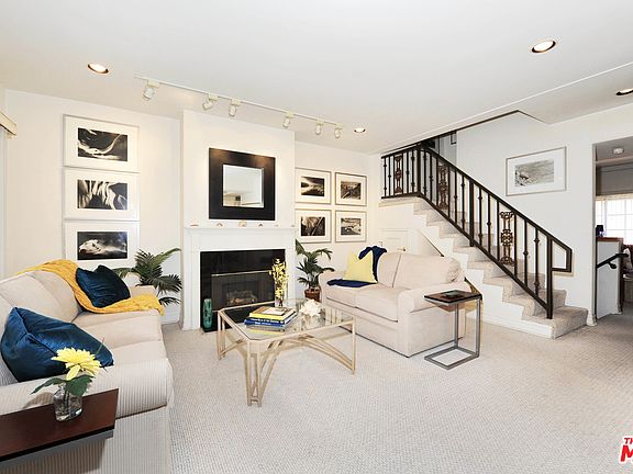 2nd image of 1258 Barry Ave APT 4