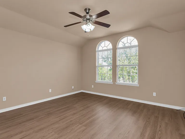 4924 Stray Creek Ln — Photo 20