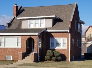 2324 Oak Park Ave, Berwyn, IL 60402
