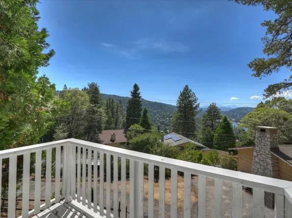 710 Arosa Dr, Crestline, CA 92325