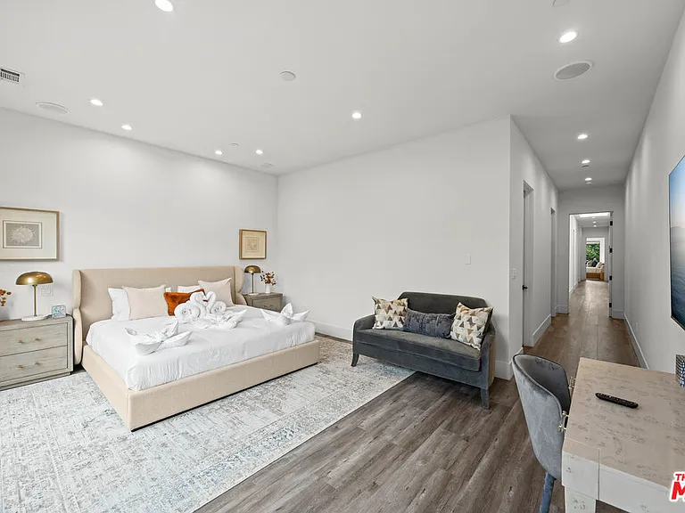 1622 S Bedford St — Photo 39