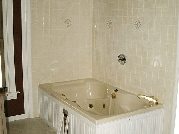 Downstairs Bathroom