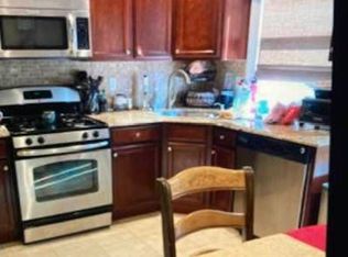 50 Dockside Ln #1, Staten Island, NY 10308