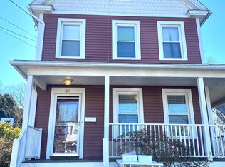 27 Spicer Ave, Groton, CT 06340