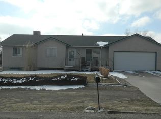 162 E Arvada Dr, Pueblo West, CO 81007