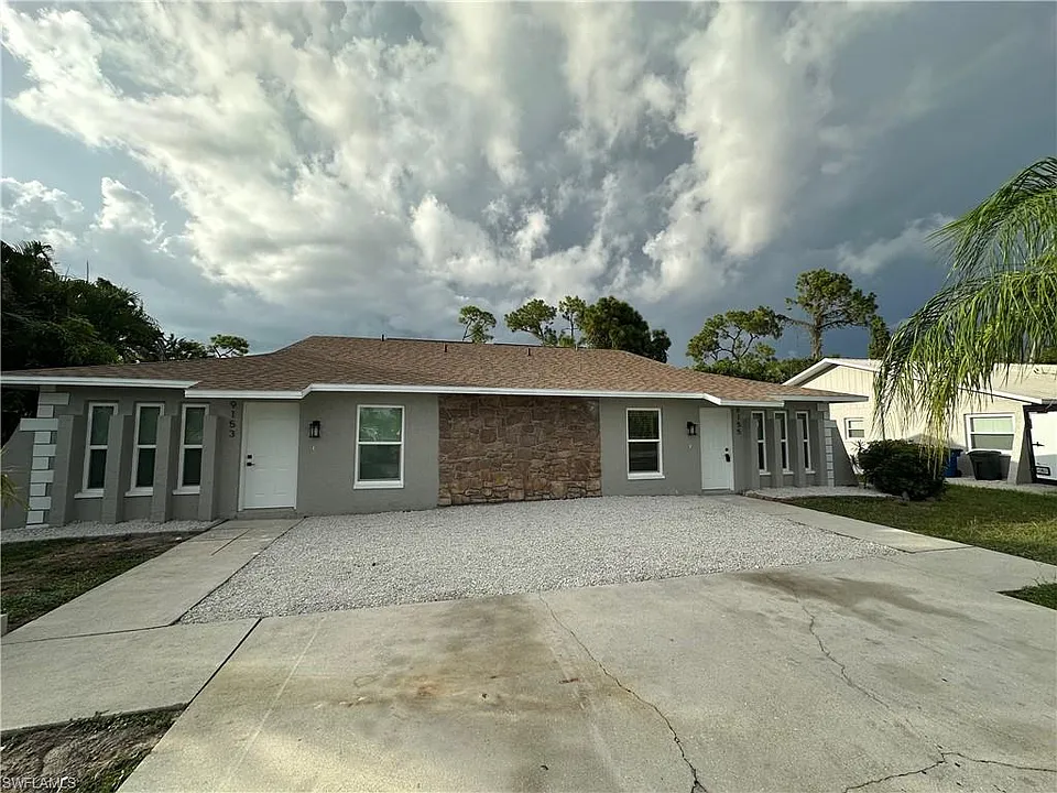 9155 Seville Rd
