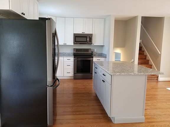 Granite counter tops!