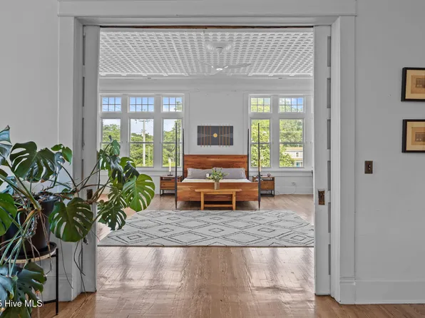 522 W 1st Street, Ayden, NC 28513