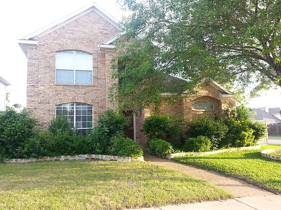 2nd image of 4328 Lansbury Ln