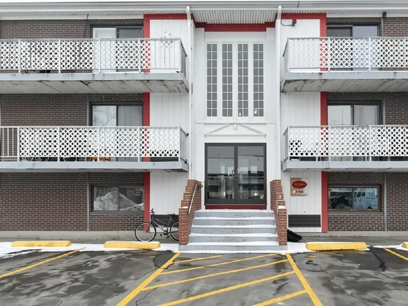 126 Beaver St APT 44, Framingham, MA 01702