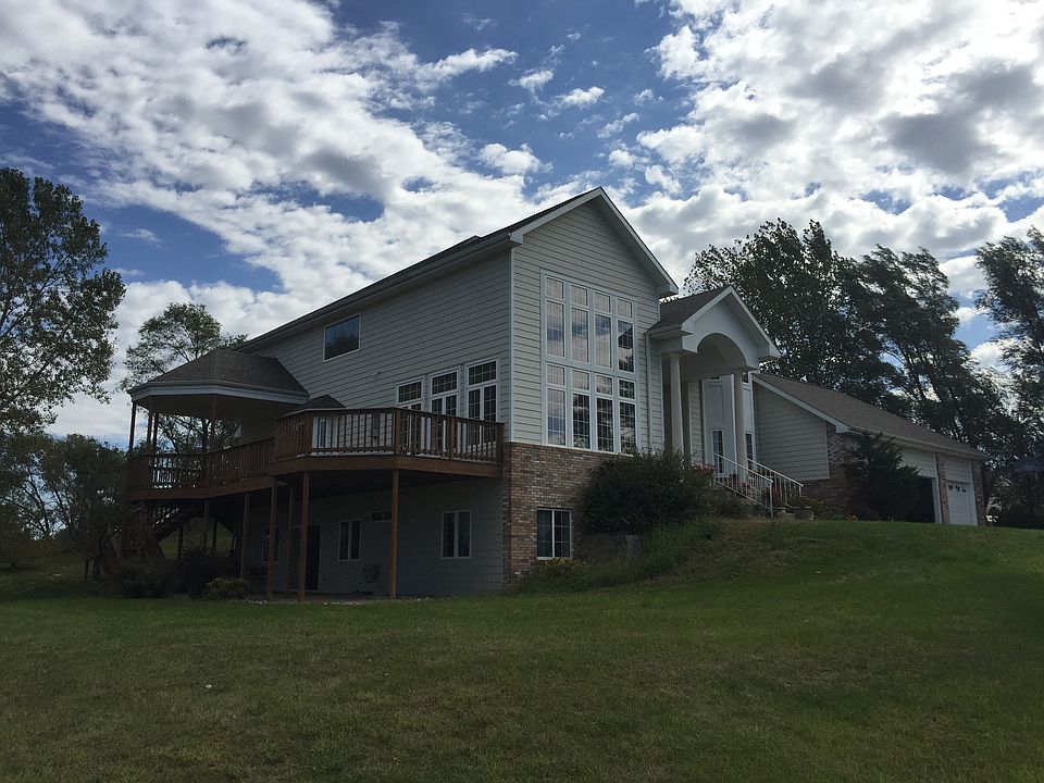 1st image of 22610 Grenoble Ave