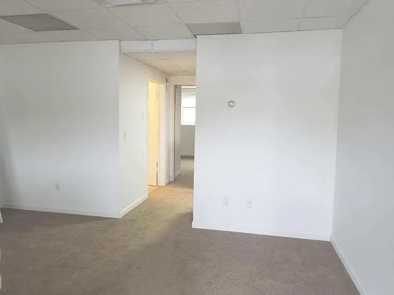 104J Quarry Rd #J — Photo 3