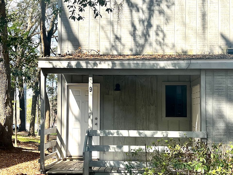 1st image of 1007 Sharer Ct Unit 9
