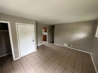 5669-5671 N 60th St, Milwaukee, WI 53218