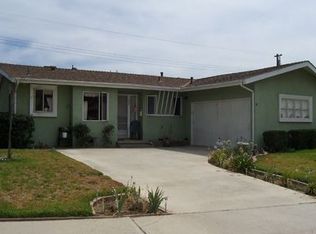 704 E Chester Rd, Covina, CA 91723