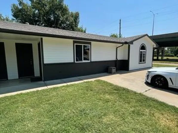 301 E Main St, Augusta, KS 67010