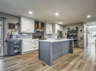 344 Hometown Way, Springtown, TX 76082